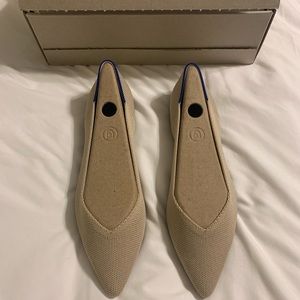 Rothy’s never worn size 8 pointed toe flats nude/ecru